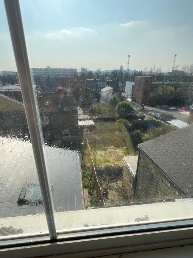 Vibrant & Cosy London Apartment Near Wembley 외부 사진