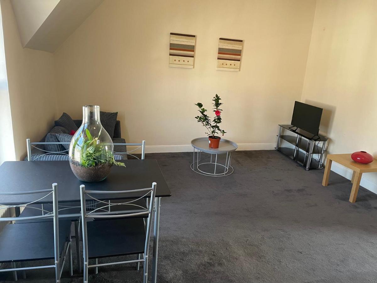 Vibrant & Cosy London Apartment Near Wembley 외부 사진